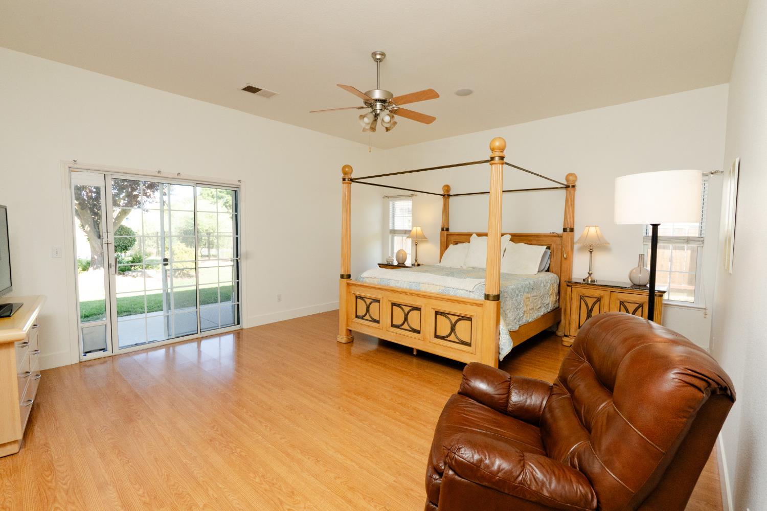 6643 Desert Springs, Chowchilla, CA 93610