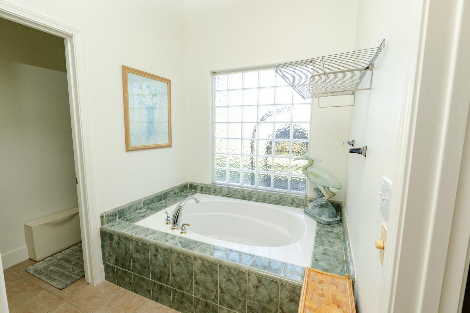 6643 Desert Springs, Chowchilla, CA 93610