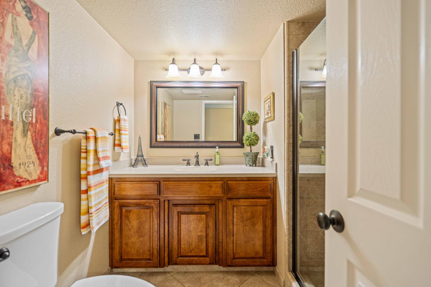 2109 Graywood Ct, Modesto, CA 95355