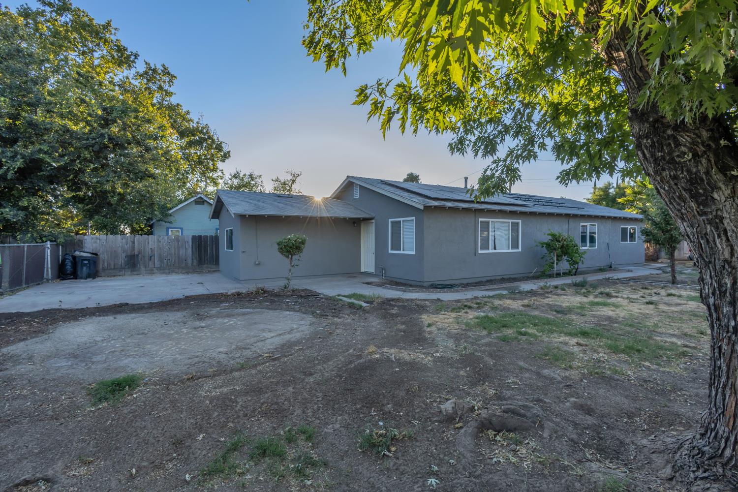 4825 Second St, Modesto, CA 95319