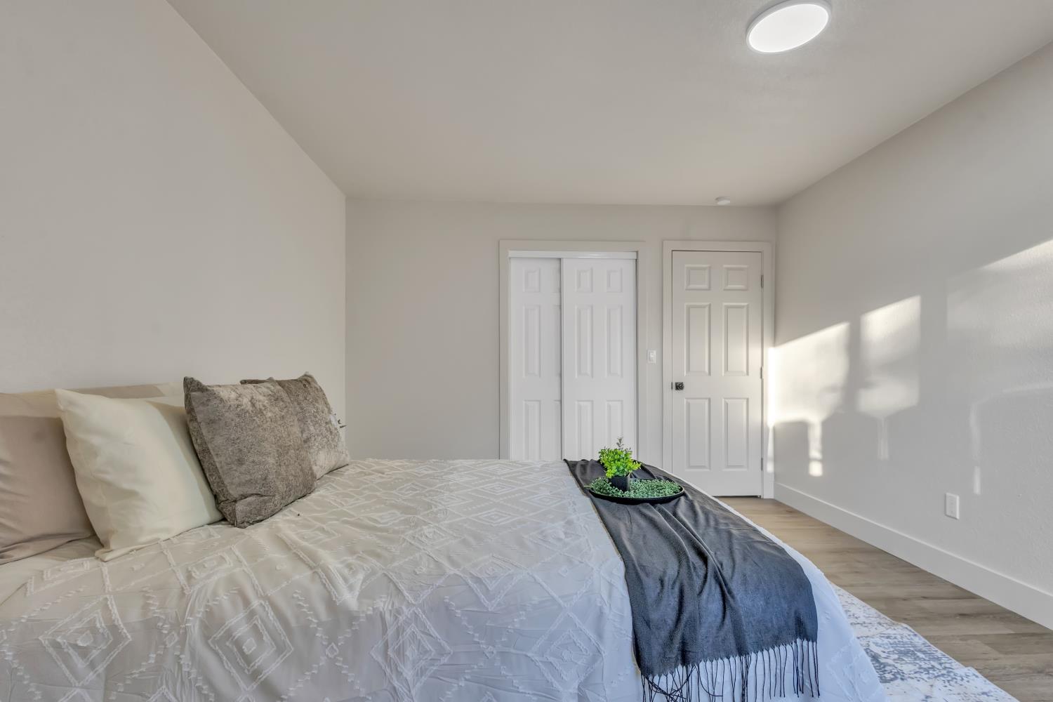 4825 Second St, Modesto, CA 95319
