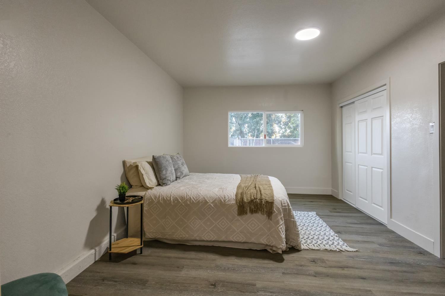 4825 Second St, Modesto, CA 95319
