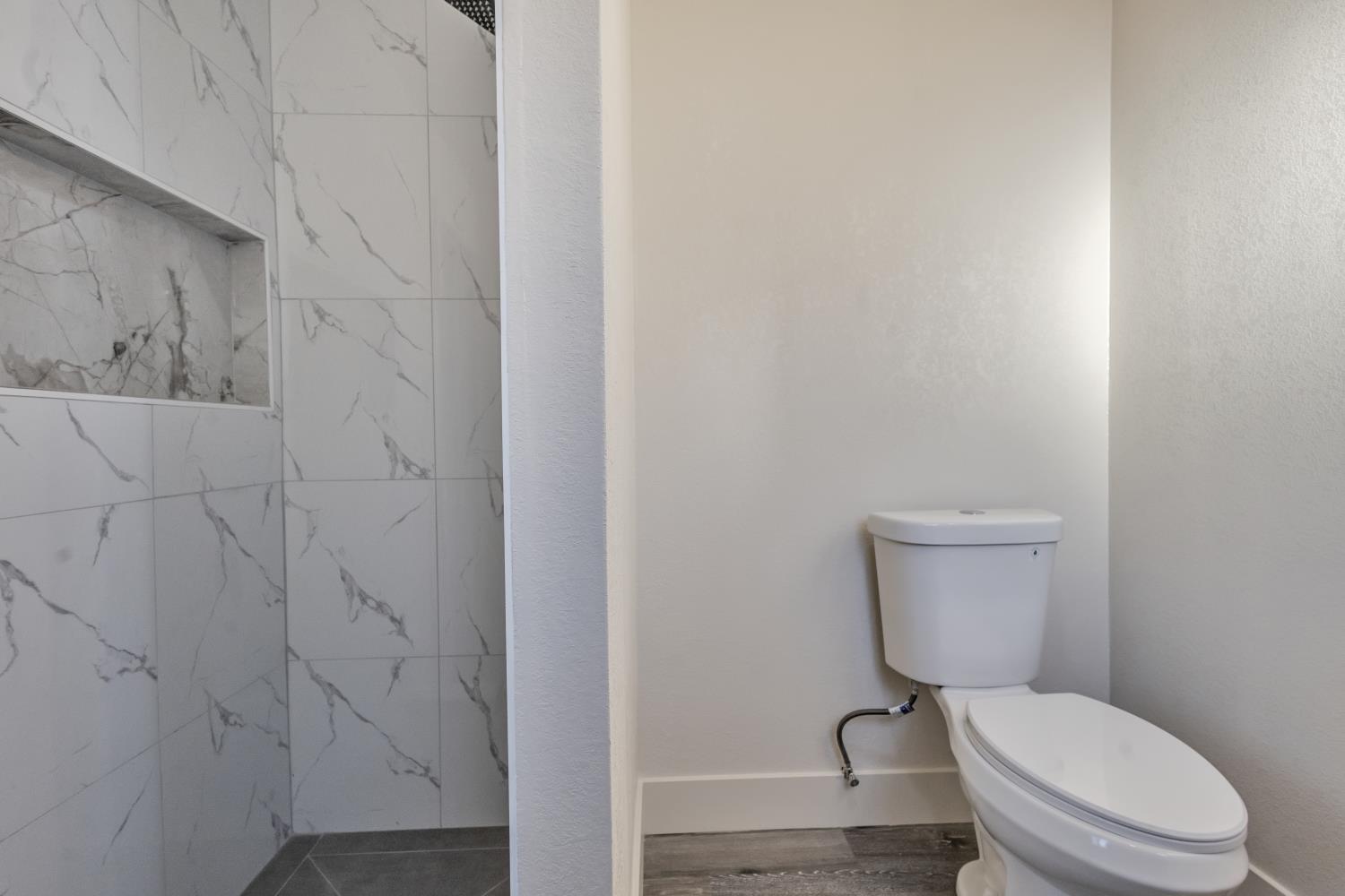 4825 Second St, Modesto, CA 95319