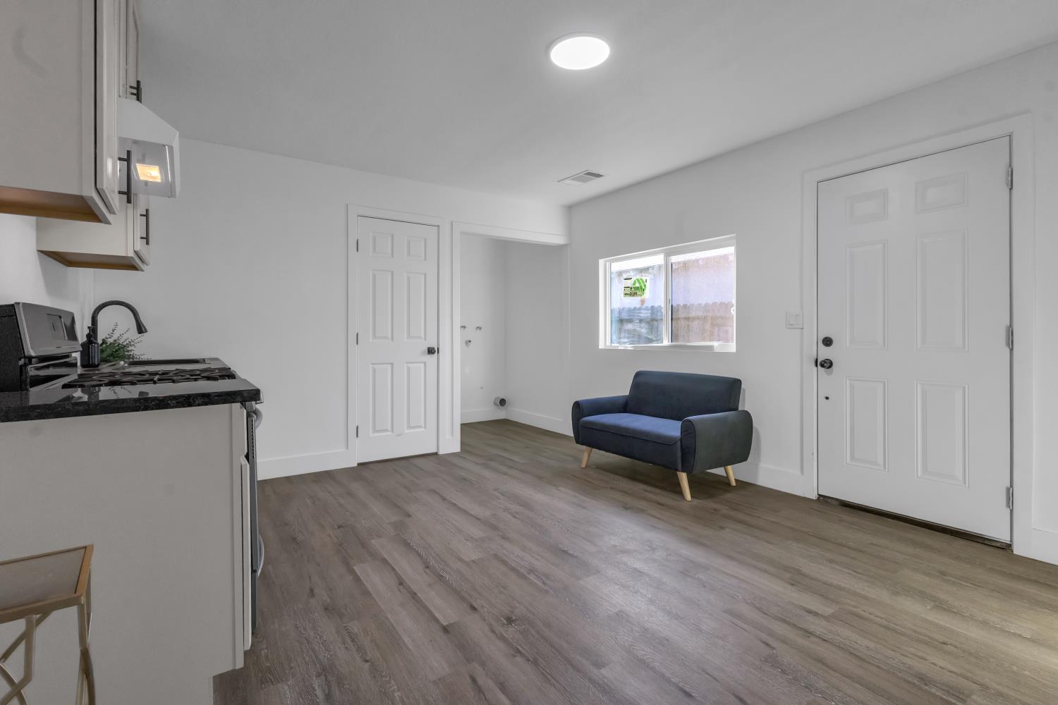 4825 Second St, Modesto, CA 95319