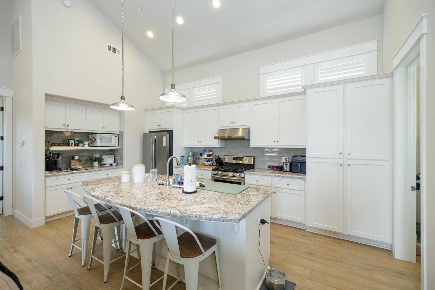 500 S Vincent Rd, Turlock, CA 95380