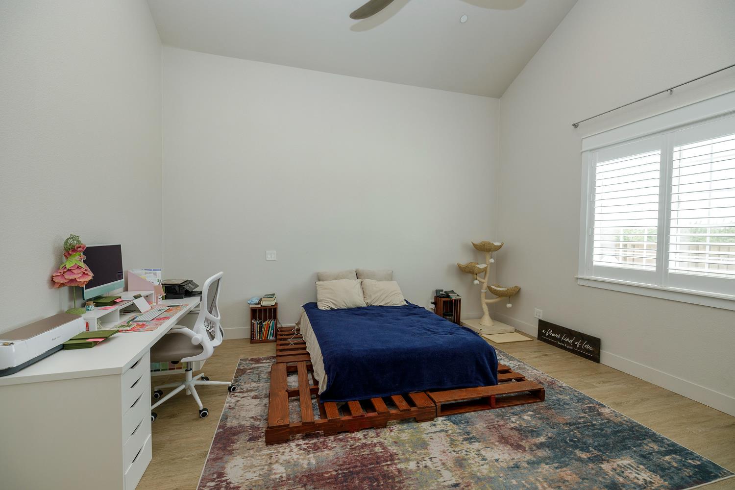 500 S Vincent Rd, Turlock, CA 95380