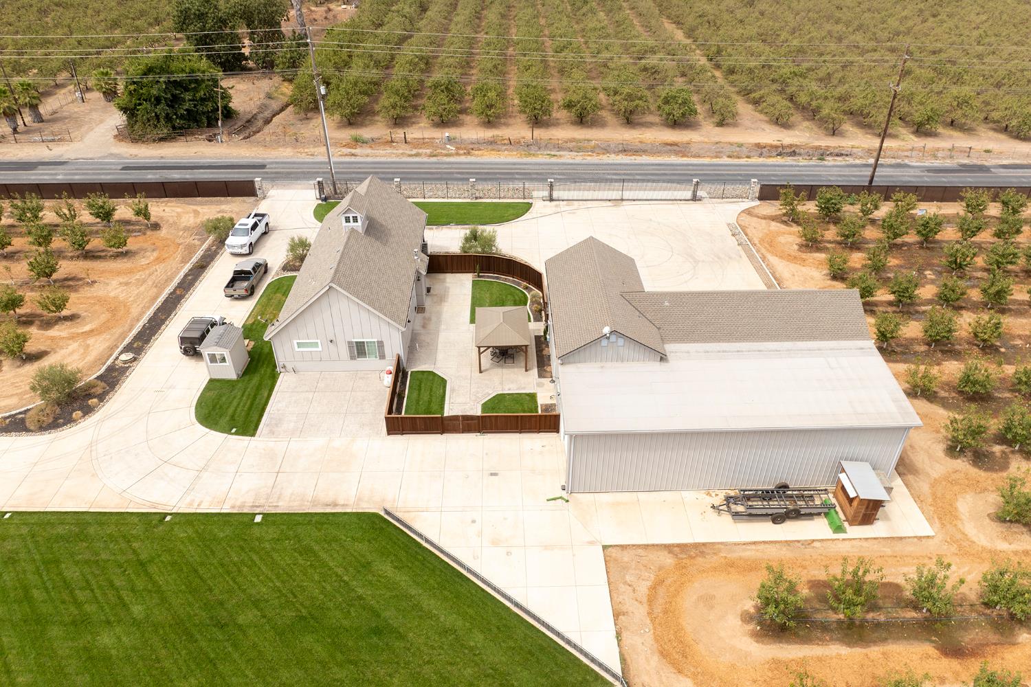 500 S Vincent Rd, Turlock, CA 95380