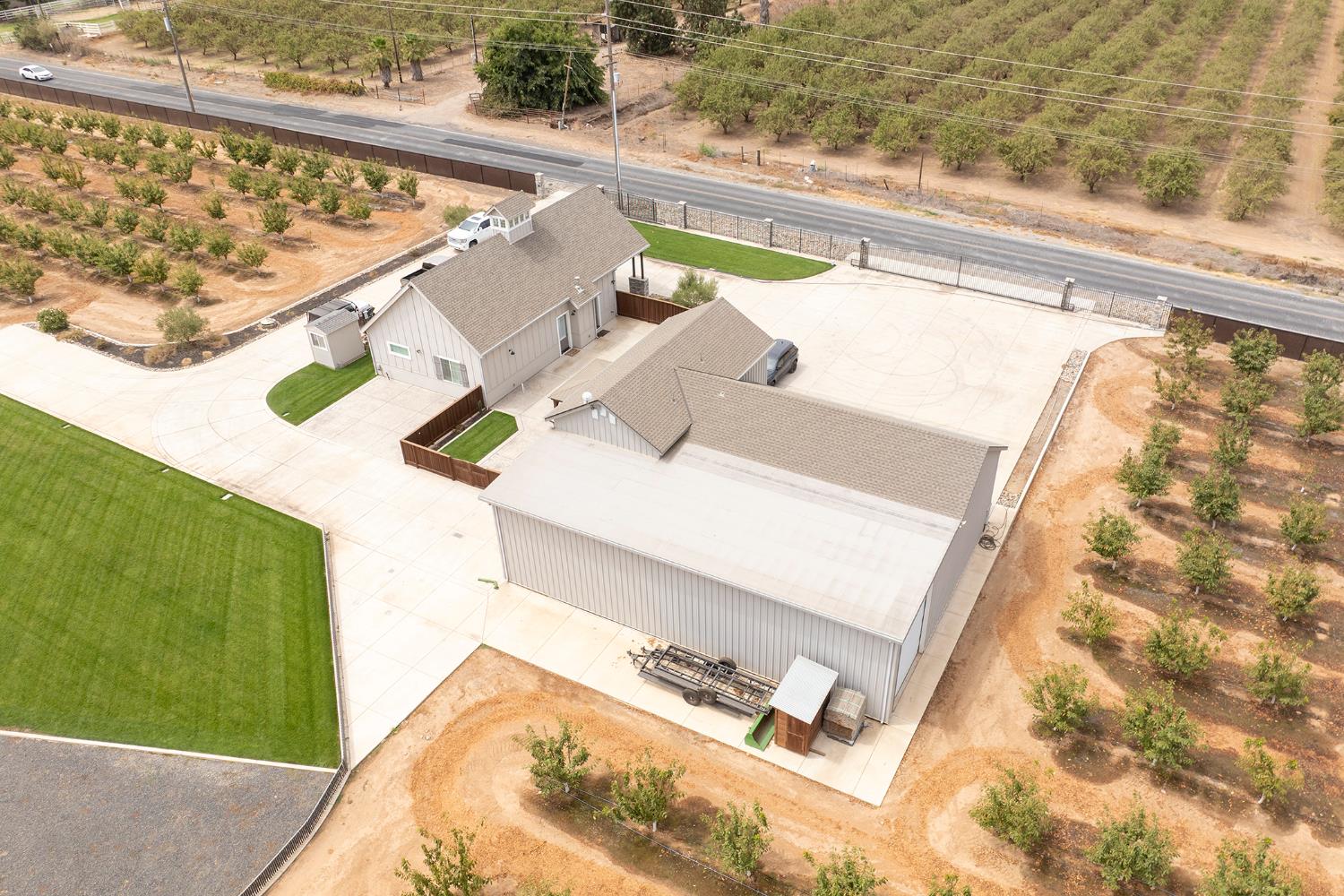 500 S Vincent Rd, Turlock, CA 95380