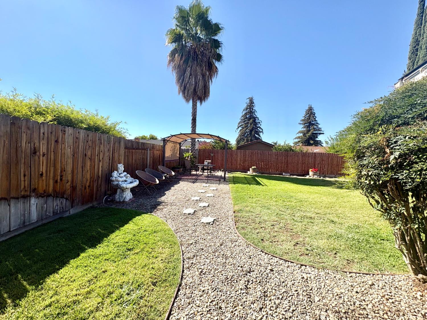 480 Cornell Dr, Turlock, CA 95382