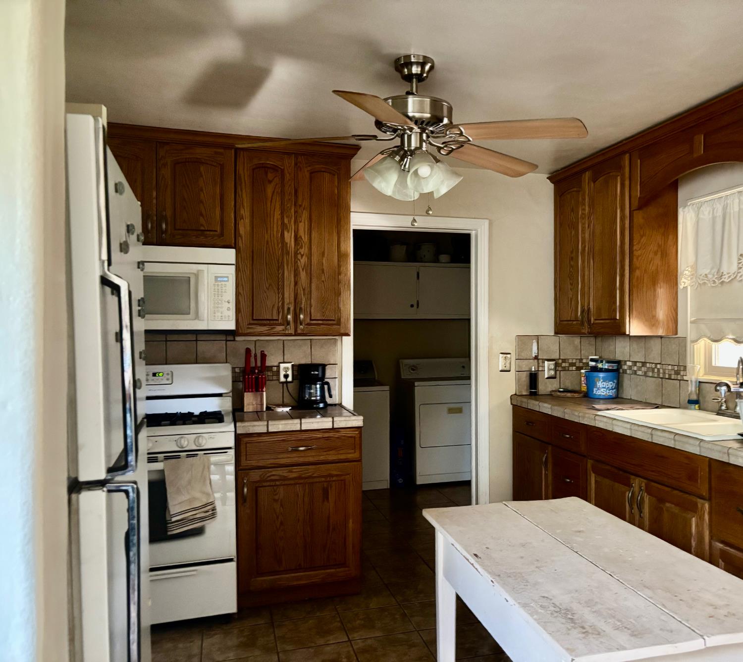 520 N 4th St, Patterson, CA 95363