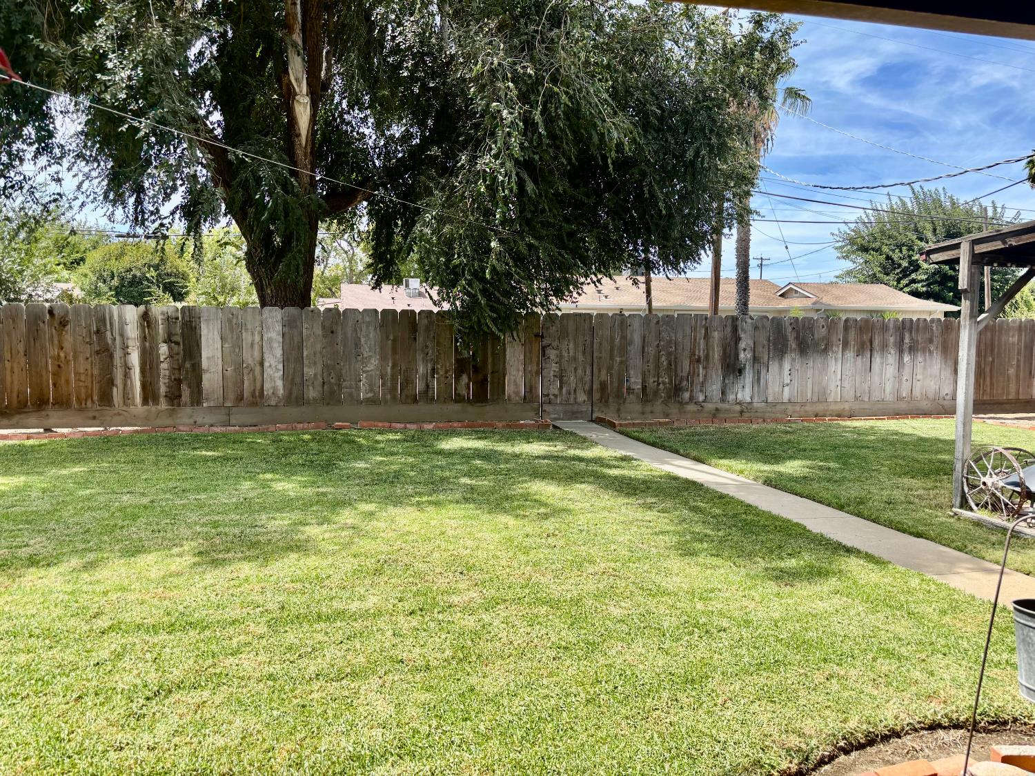 520 N 4th St, Patterson, CA 95363