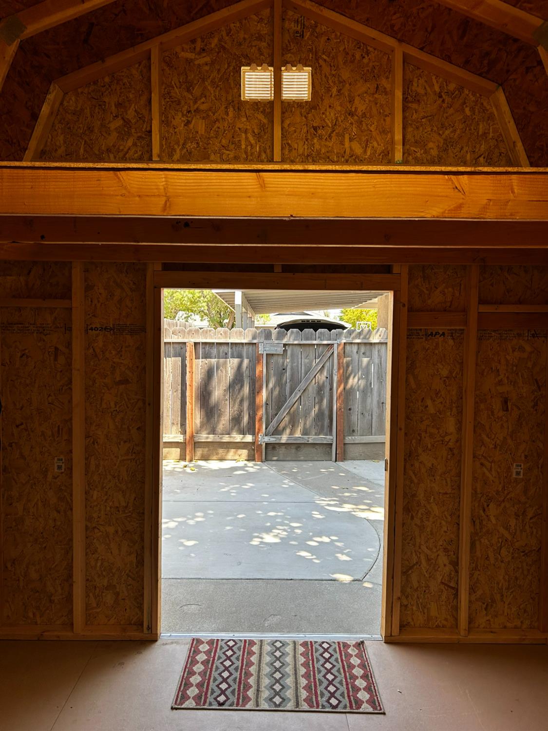 916 Ventura Dr, Modesto, CA 95350