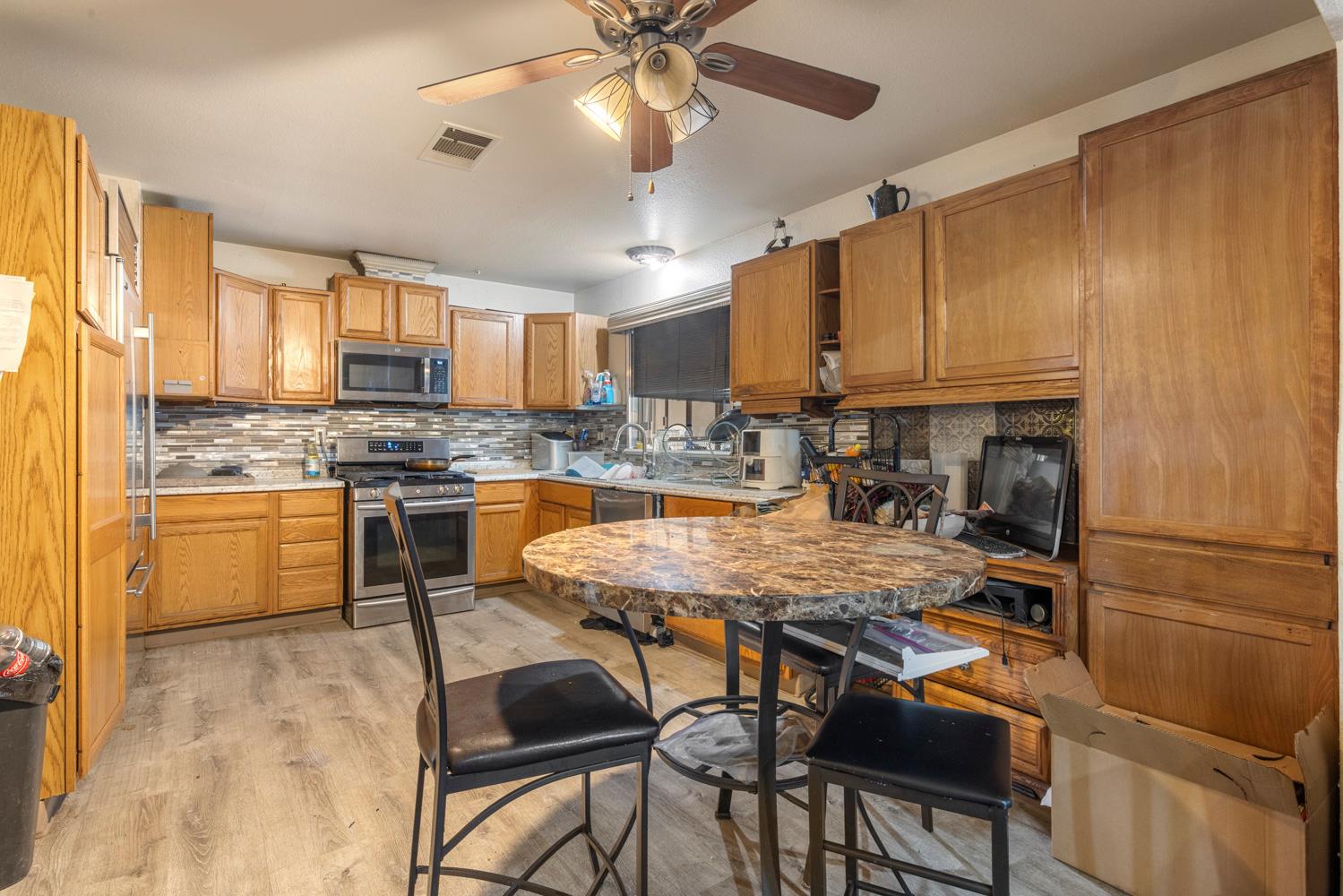 2908 Bateman Ln, Modesto, CA 95354