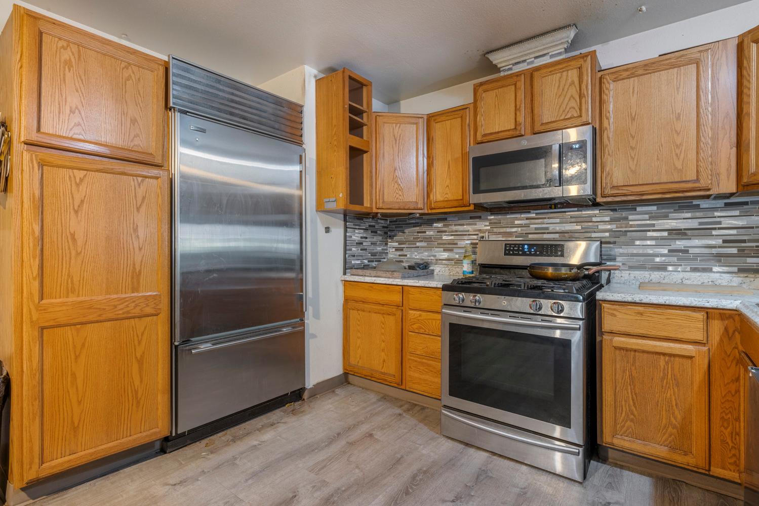 2908 Bateman Ln, Modesto, CA 95354