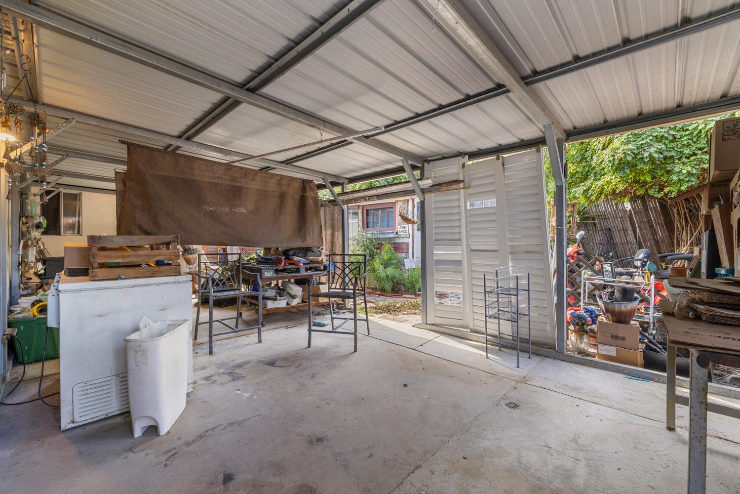 2908 Bateman Ln, Modesto, CA 95354