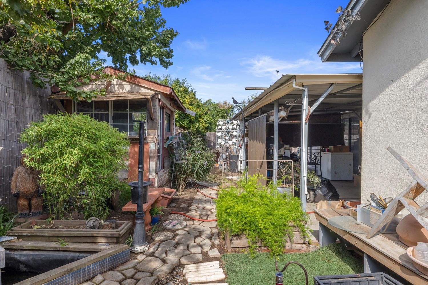 2908 Bateman Ln, Modesto, CA 95354