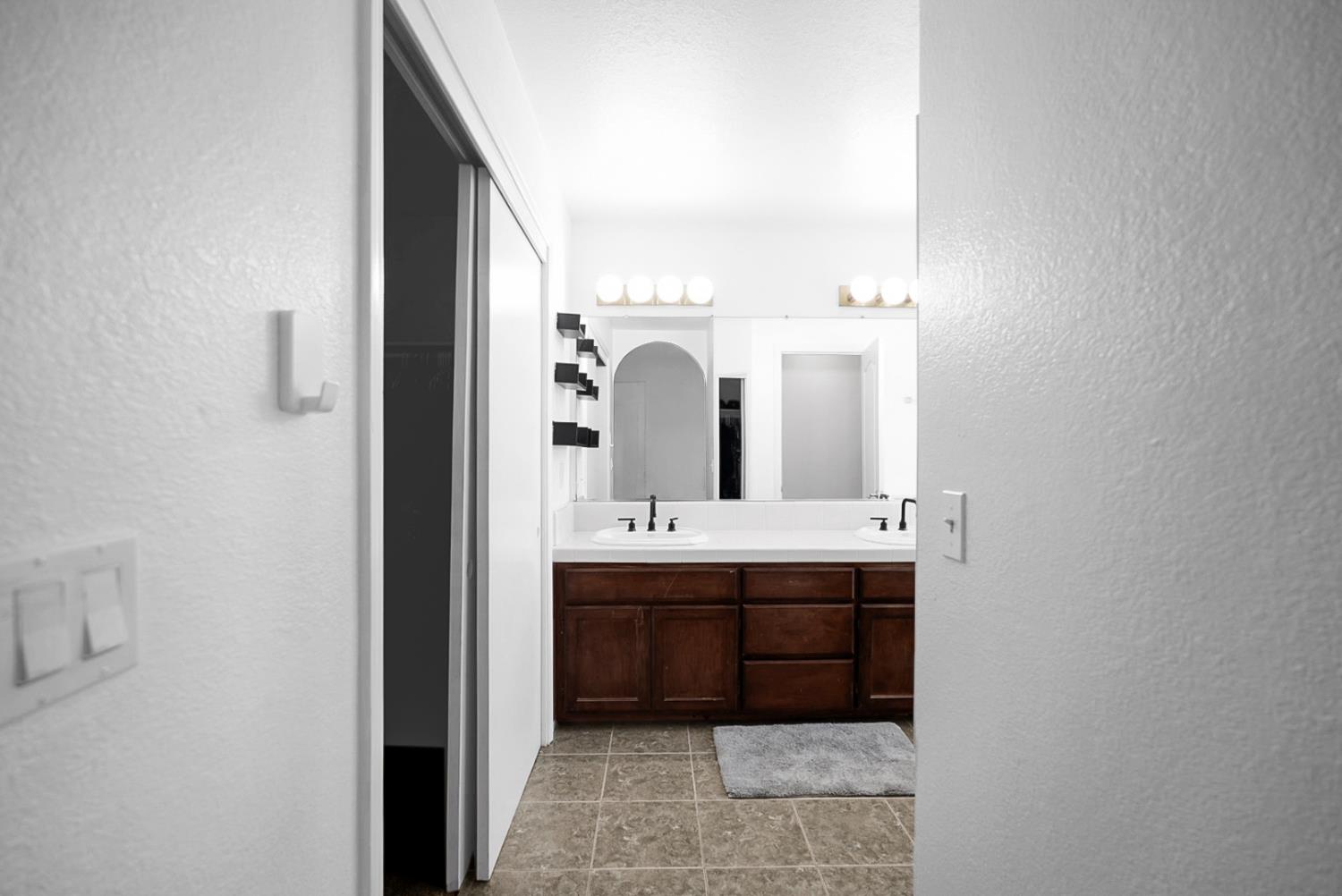 1632 Marazzi Ln, Ceres, CA 95307