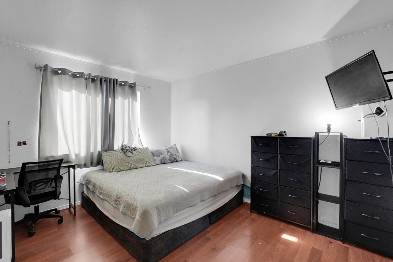 1632 Marazzi Ln, Ceres, CA 95307
