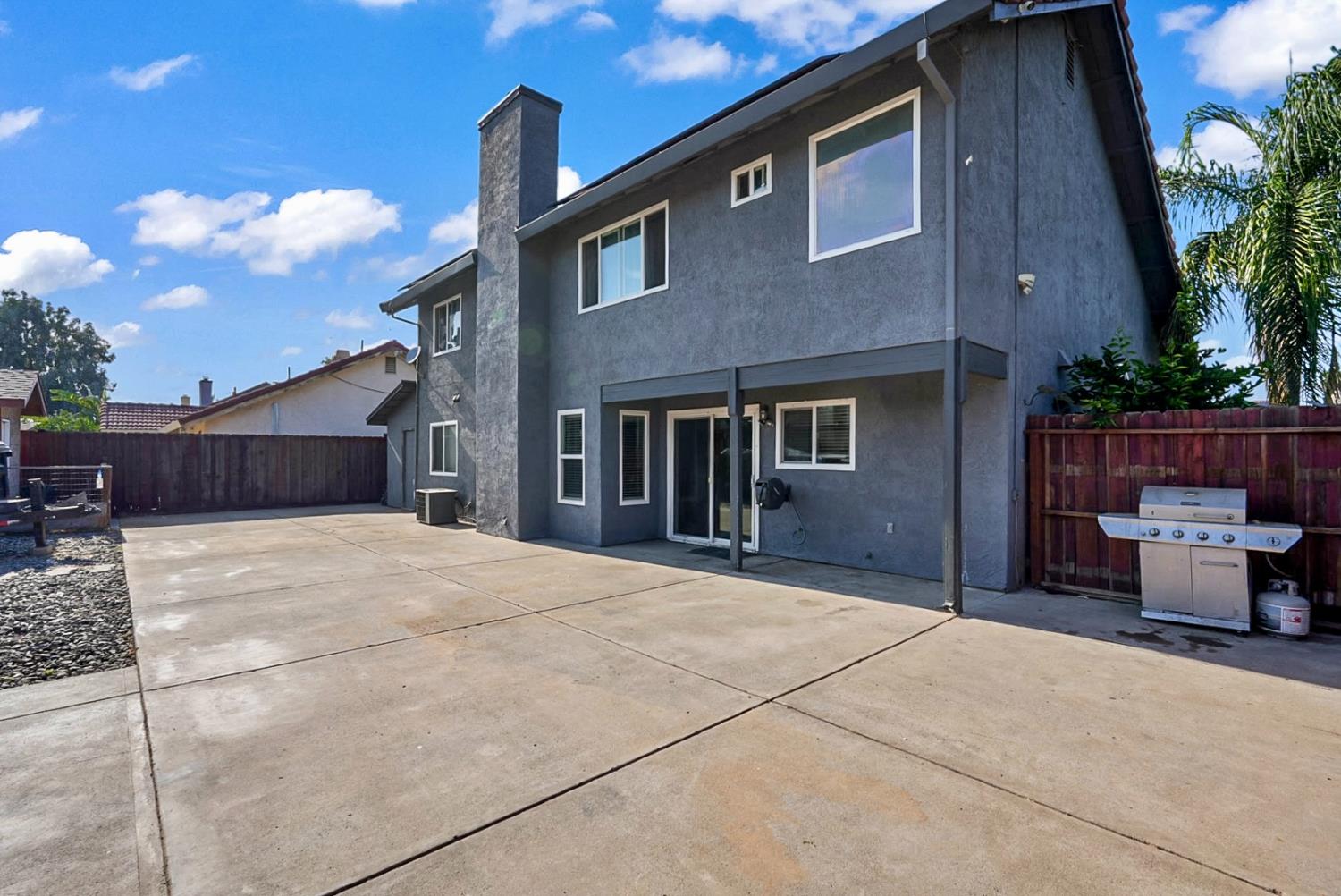 1632 Marazzi Ln, Ceres, CA 95307