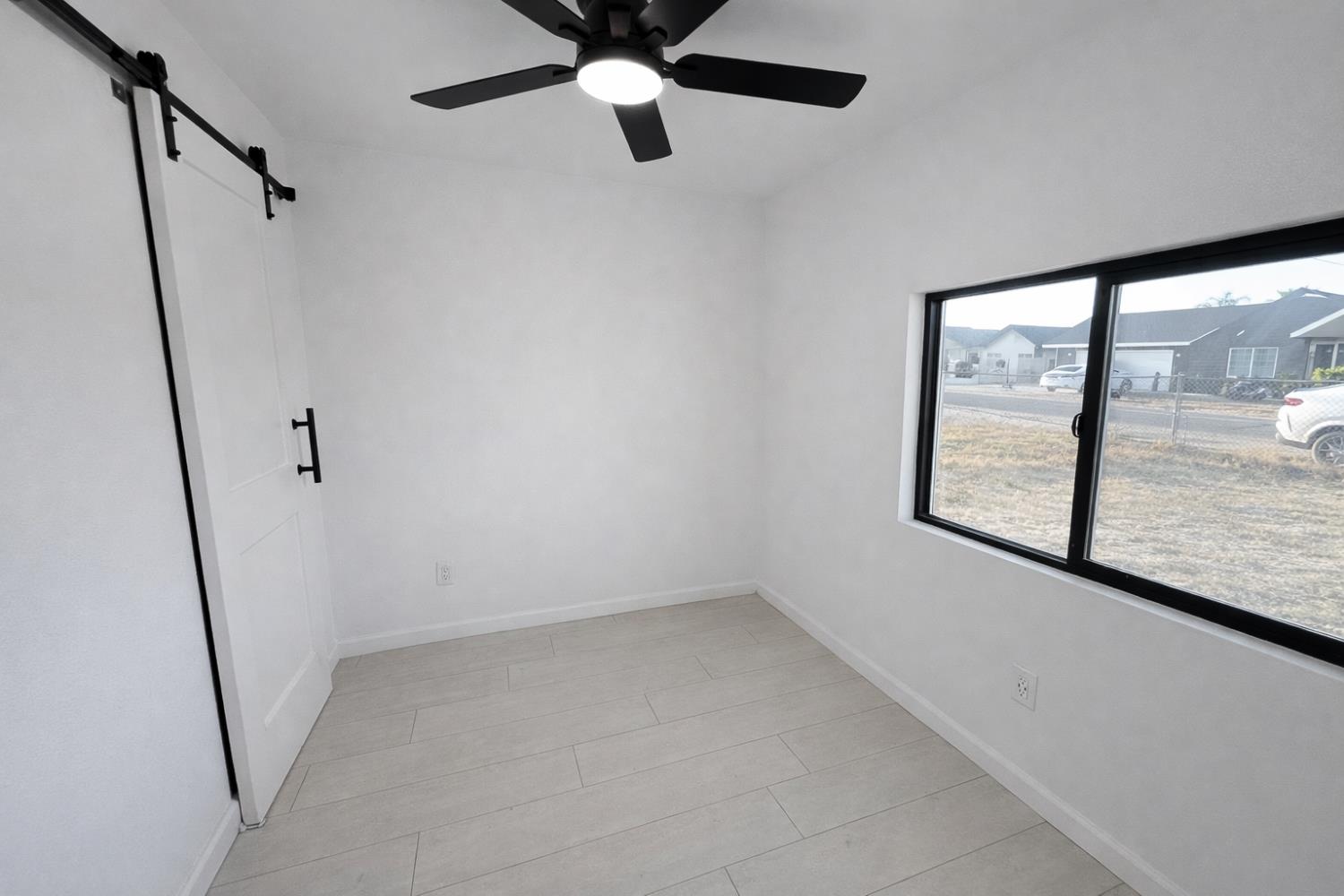 518 Cone Ave, Merced, CA 95341