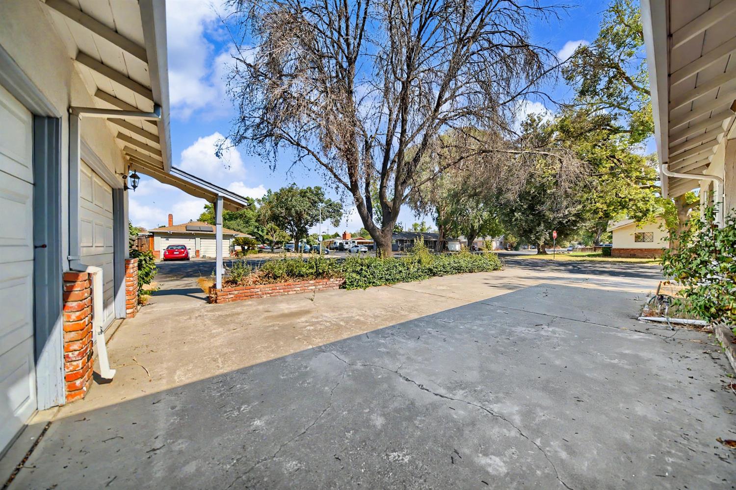 1215 Del Vale Ave, Modesto, CA 95350