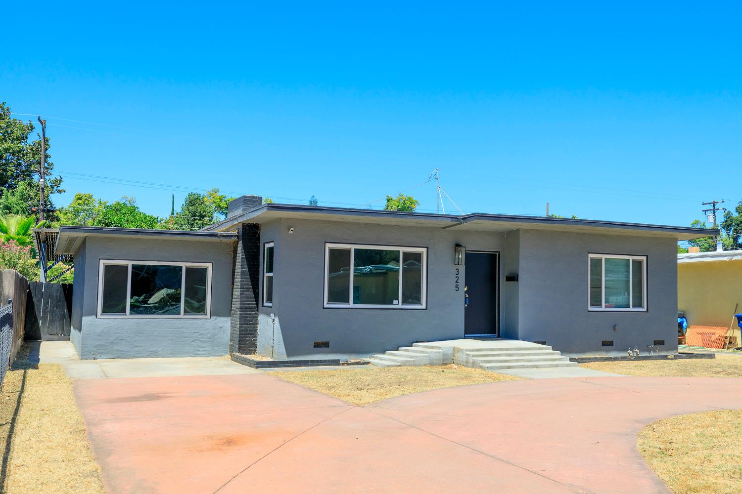 325 Oakshire Ave, Modesto, CA 95354