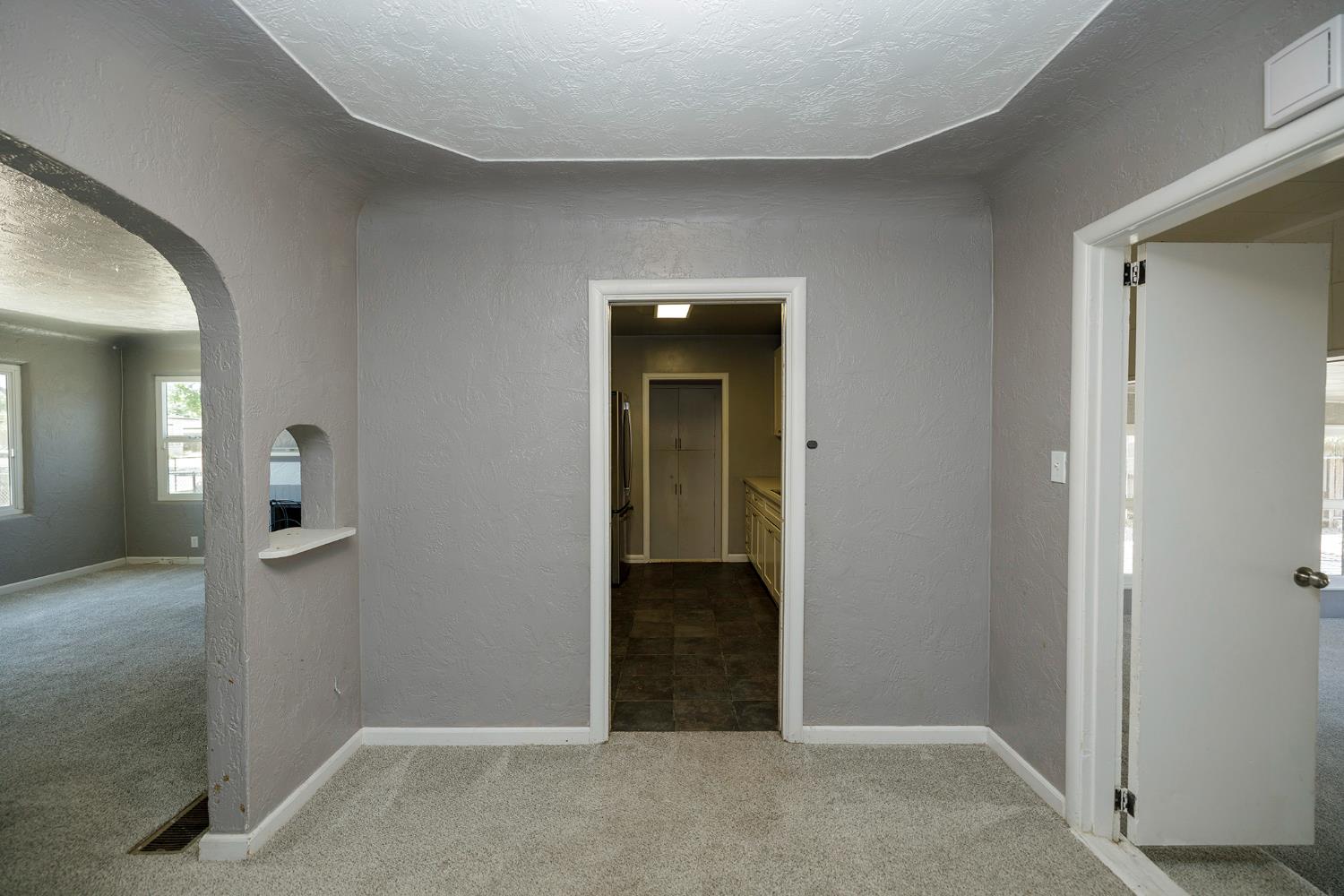 325 Oakshire Ave, Modesto, CA 95354