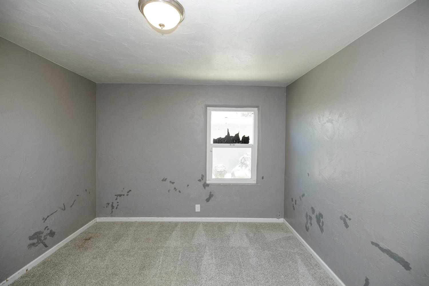 325 Oakshire Ave, Modesto, CA 95354