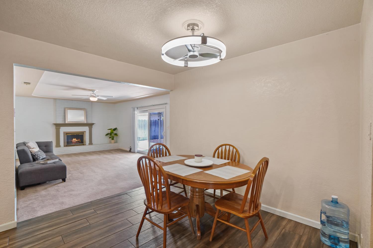 845 Siskiyou Ln, Manteca, CA 95336