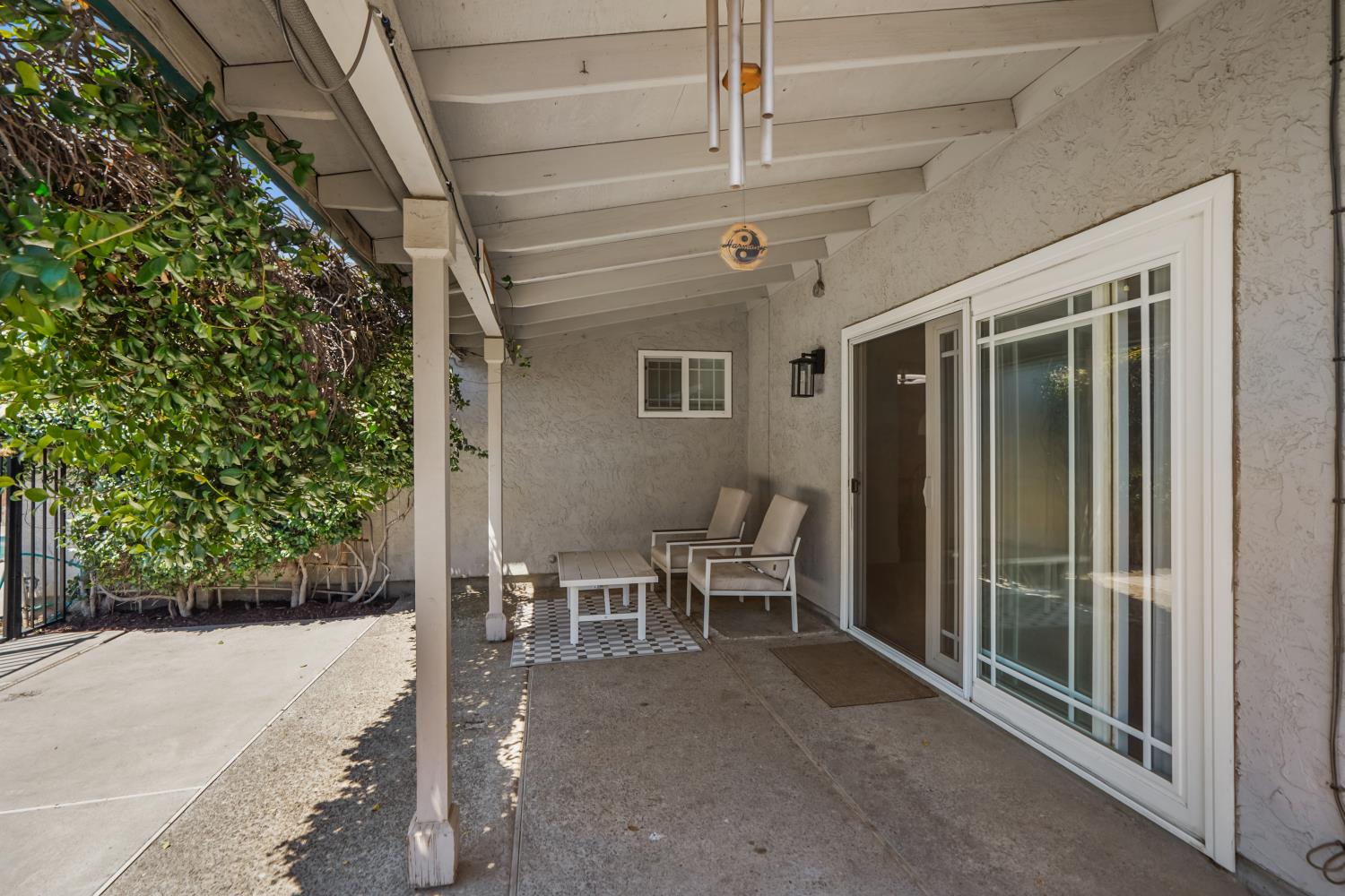 845 Siskiyou Ln, Manteca, CA 95336