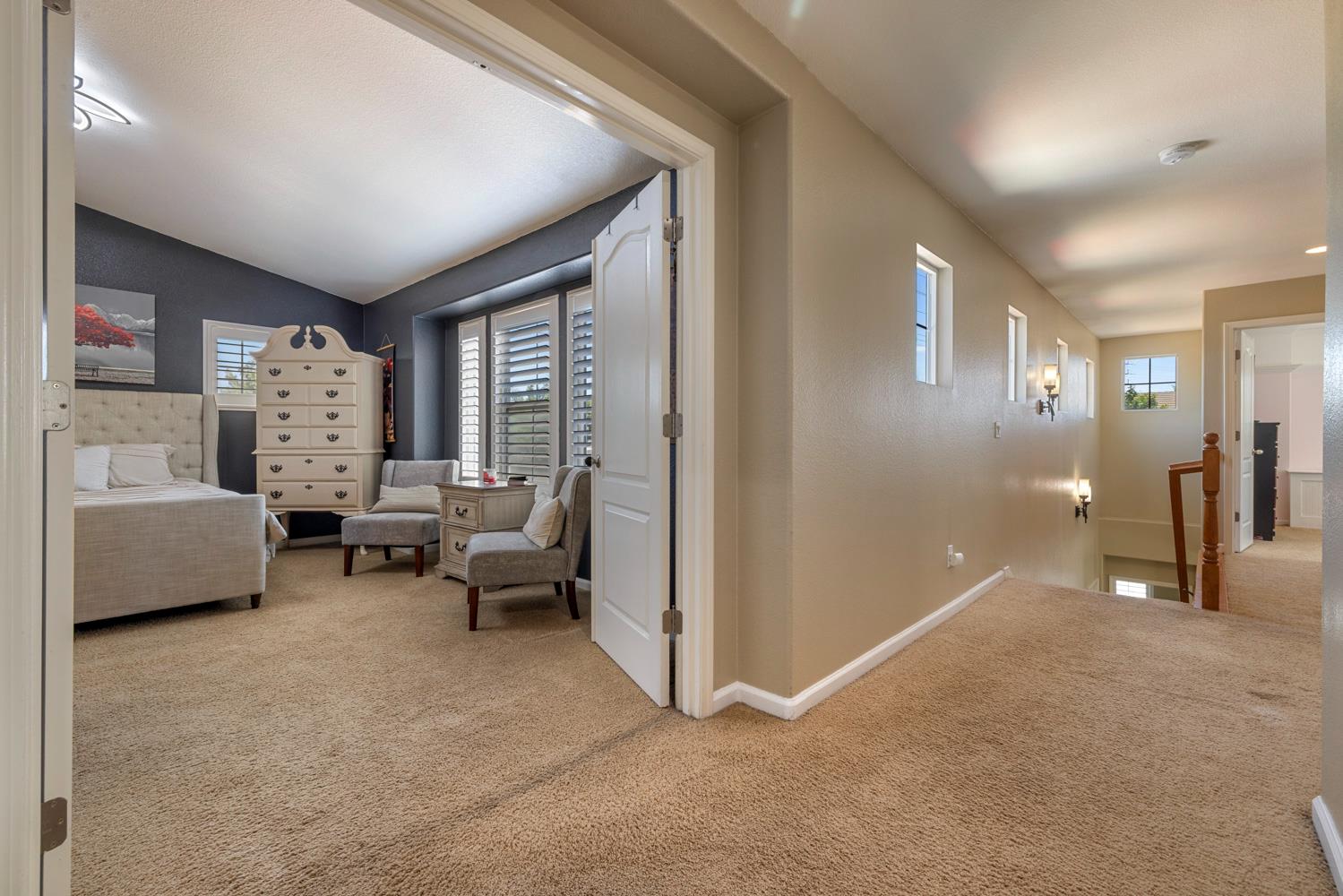 5323 St Elmo Ct, Riverbank, CA 95367