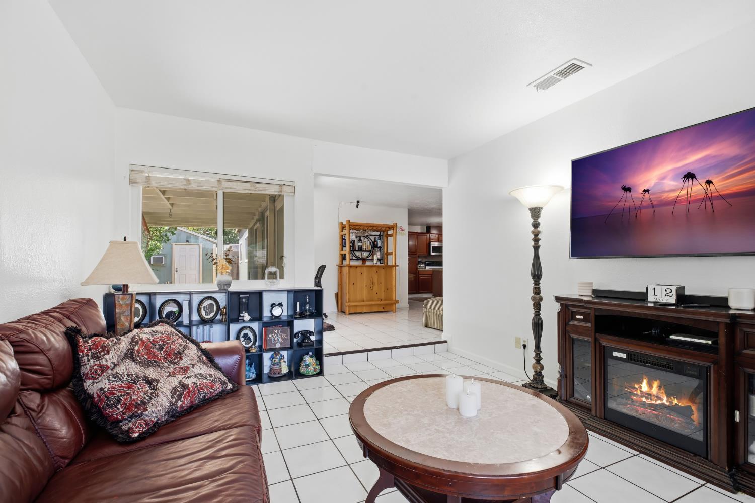 2821 Boardwalk, Modesto, CA 95350