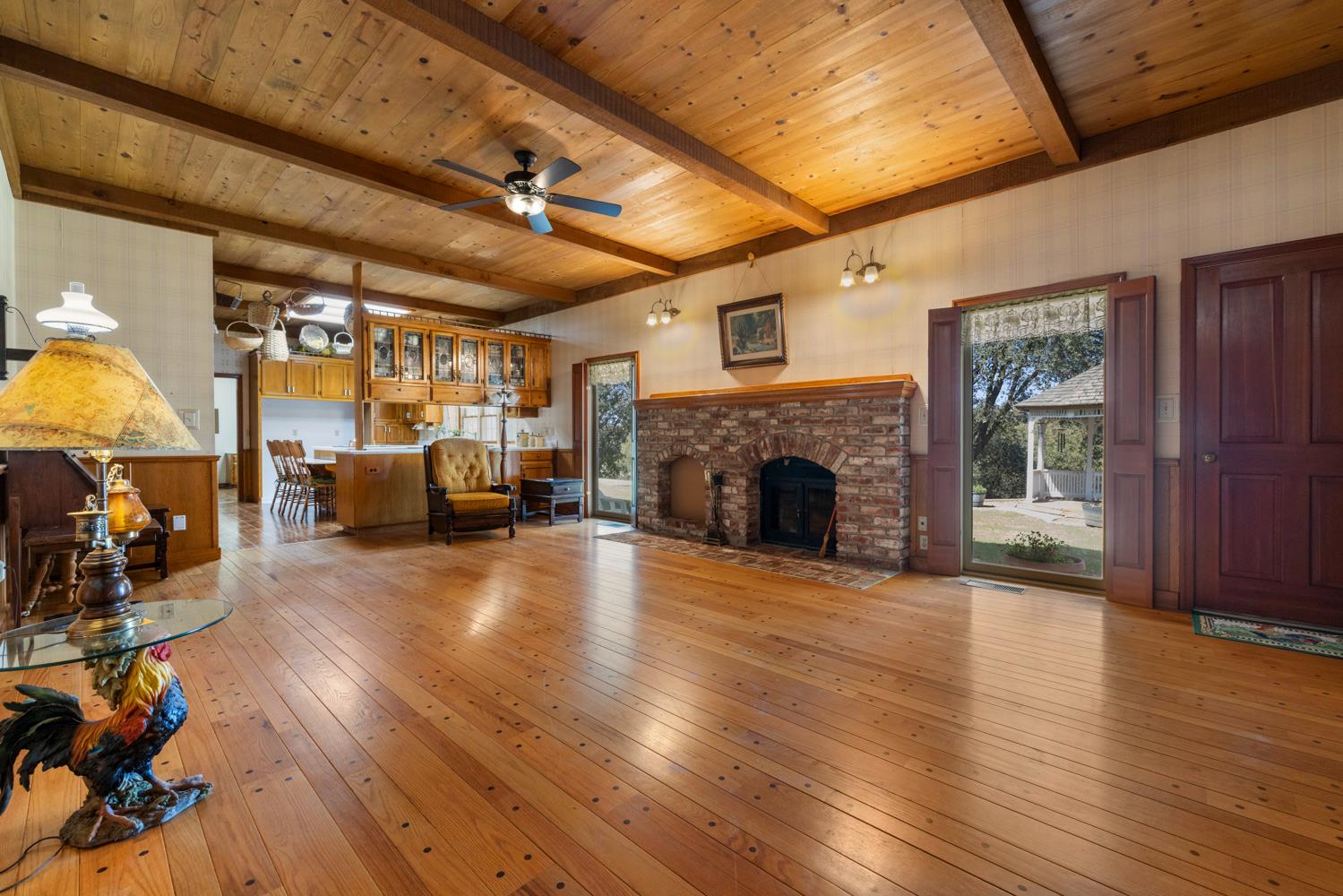 1252 Root Rd, Modesto, CA 95357