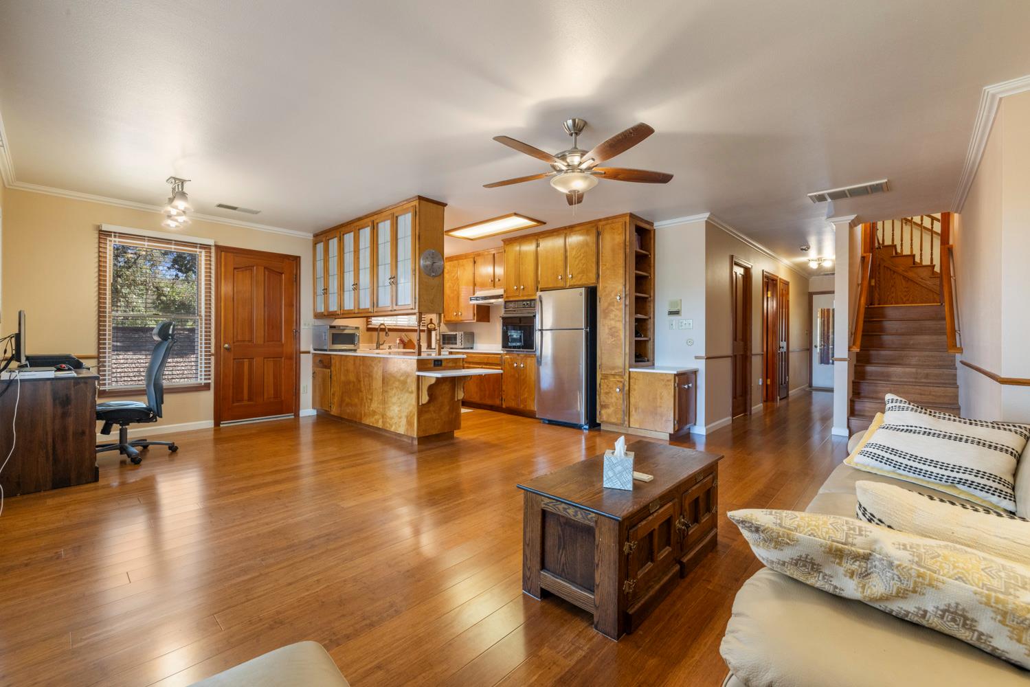 1252 Root Rd, Modesto, CA 95357