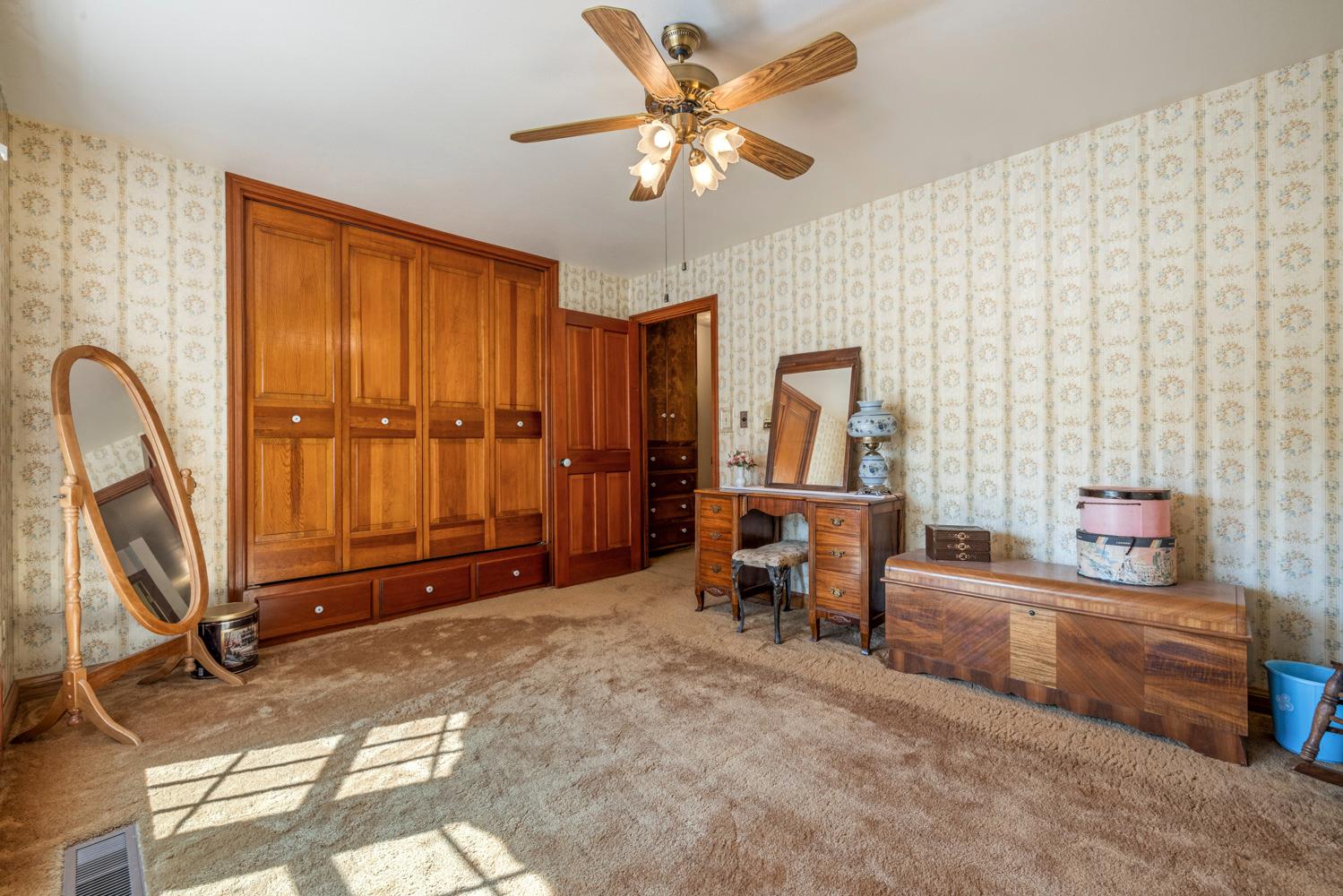 1252 Root Rd, Modesto, CA 95357