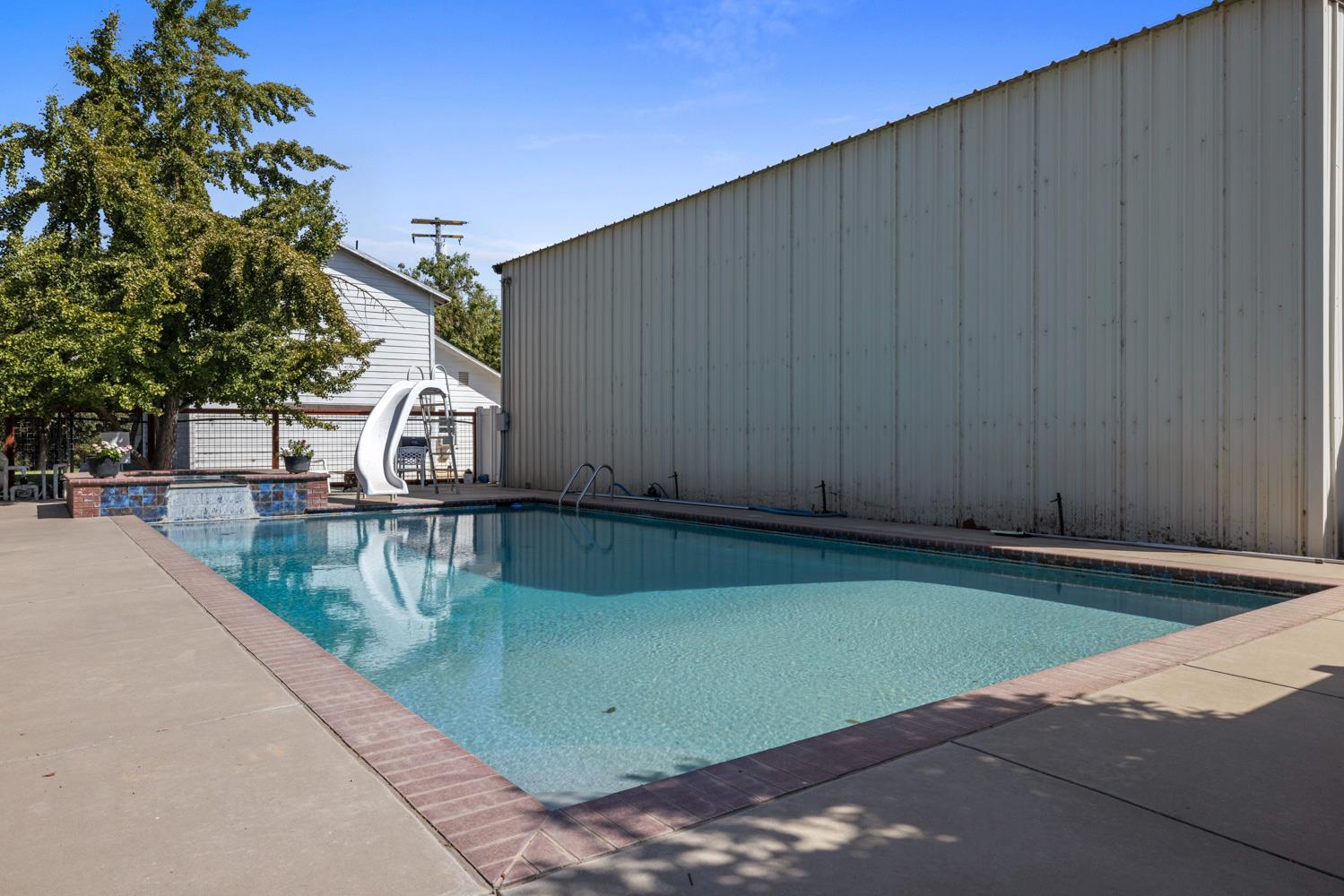 1252 Root Rd, Modesto, CA 95357