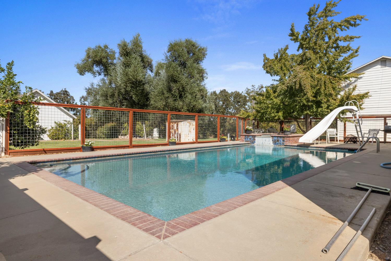 1252 Root Rd, Modesto, CA 95357