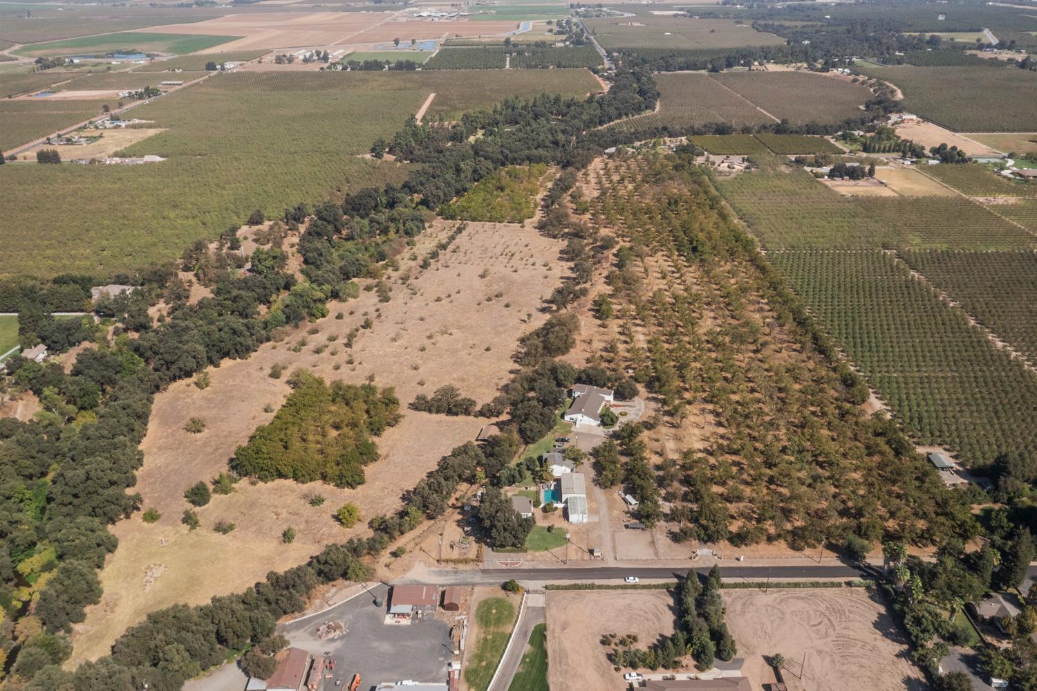 1252 Root Rd, Modesto, CA 95357