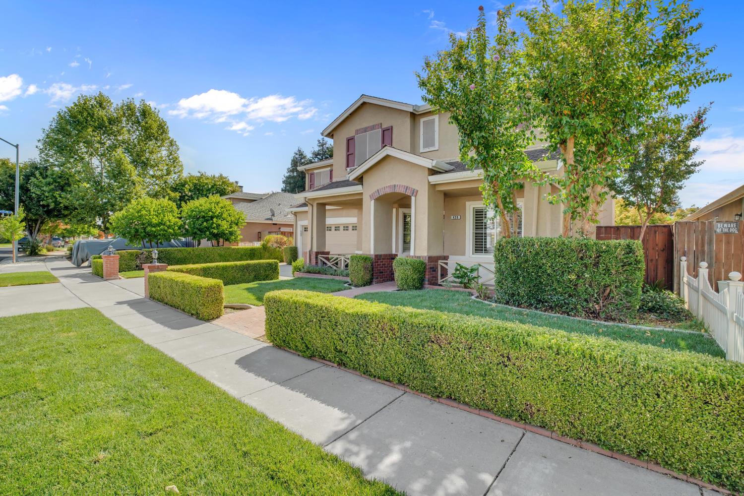 420 Vintage Dr, Turlock, CA 95382