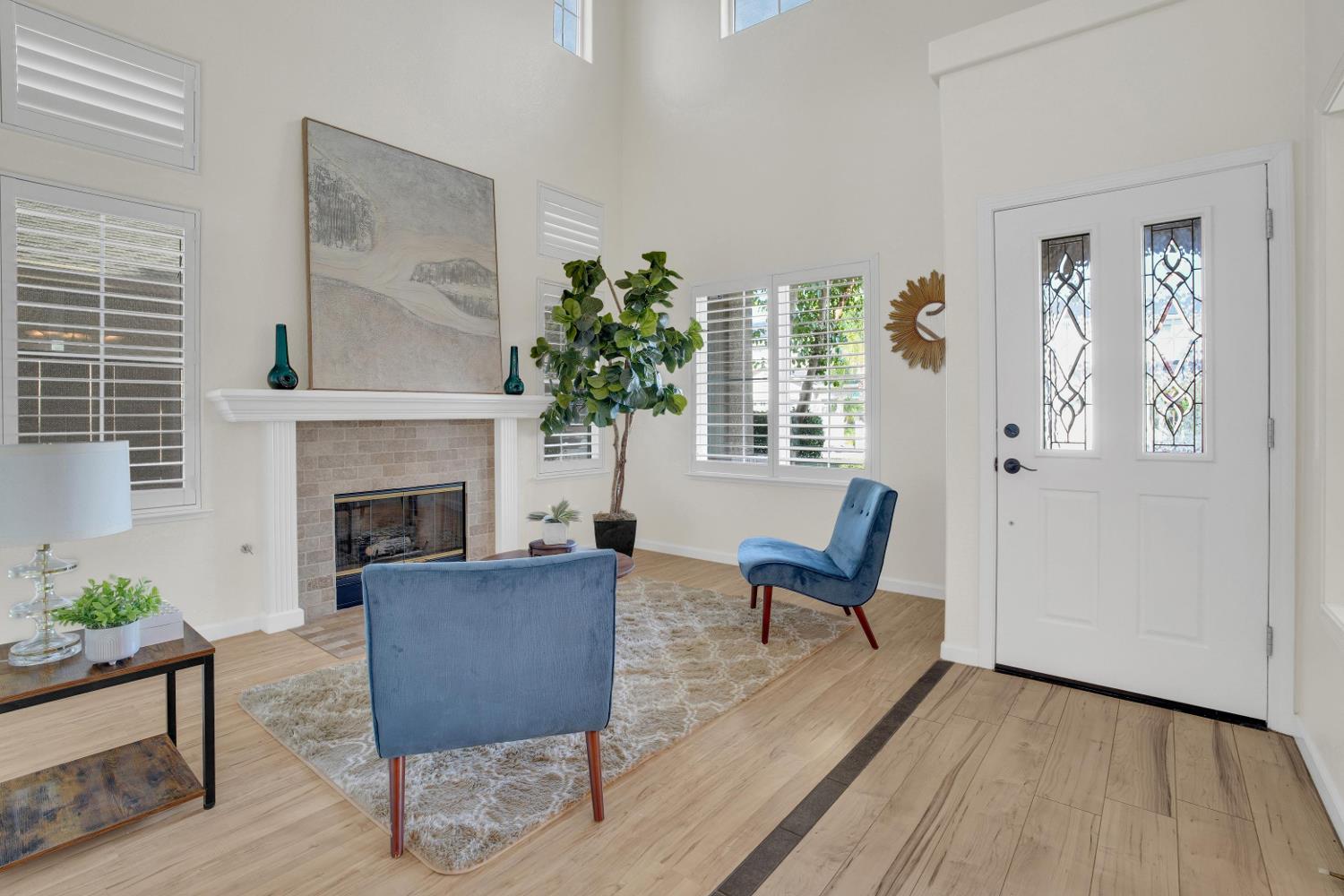 420 Vintage Dr, Turlock, CA 95382