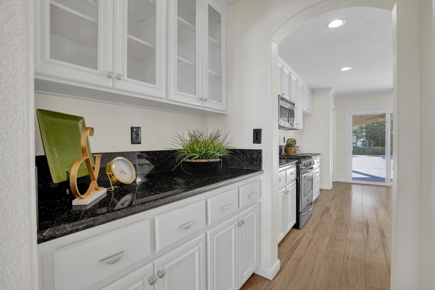420 Vintage Dr, Turlock, CA 95382