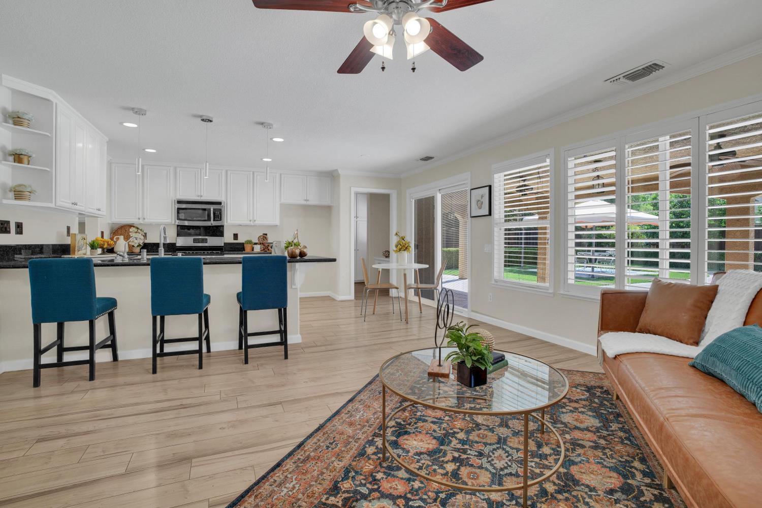 420 Vintage Dr, Turlock, CA 95382