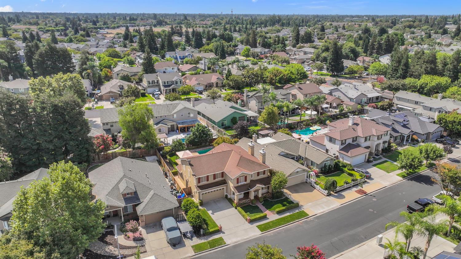 420 Vintage Dr, Turlock, CA 95382
