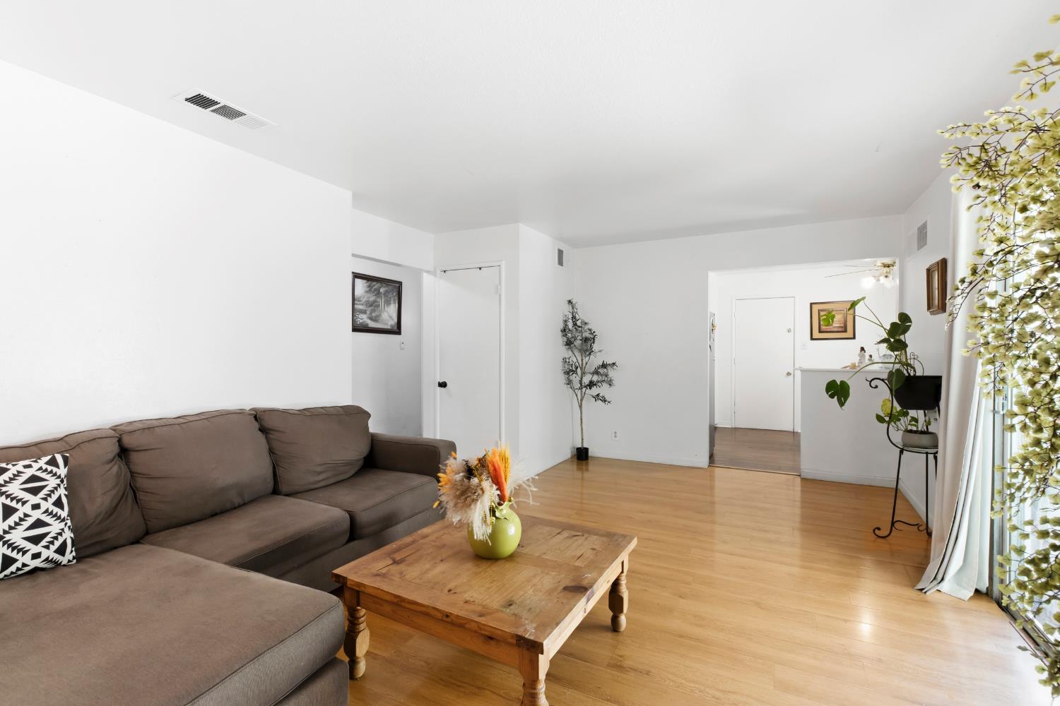1705 Scott Ave, Modesto, CA 95350