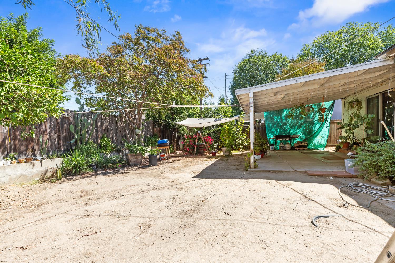 1705 Scott Ave, Modesto, CA 95350