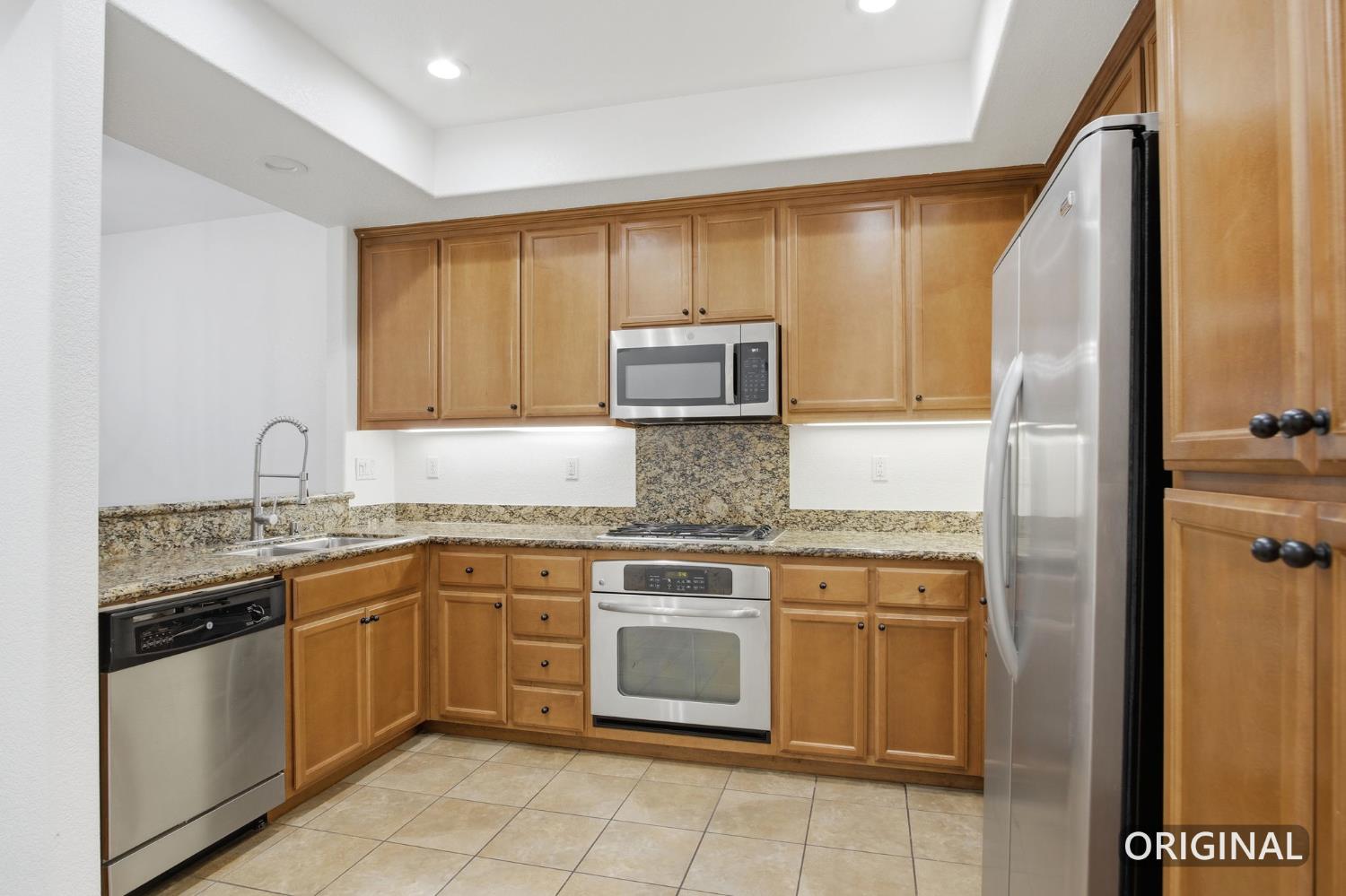 570 Cutting Horse Dr #143, Oakdale, CA 95361