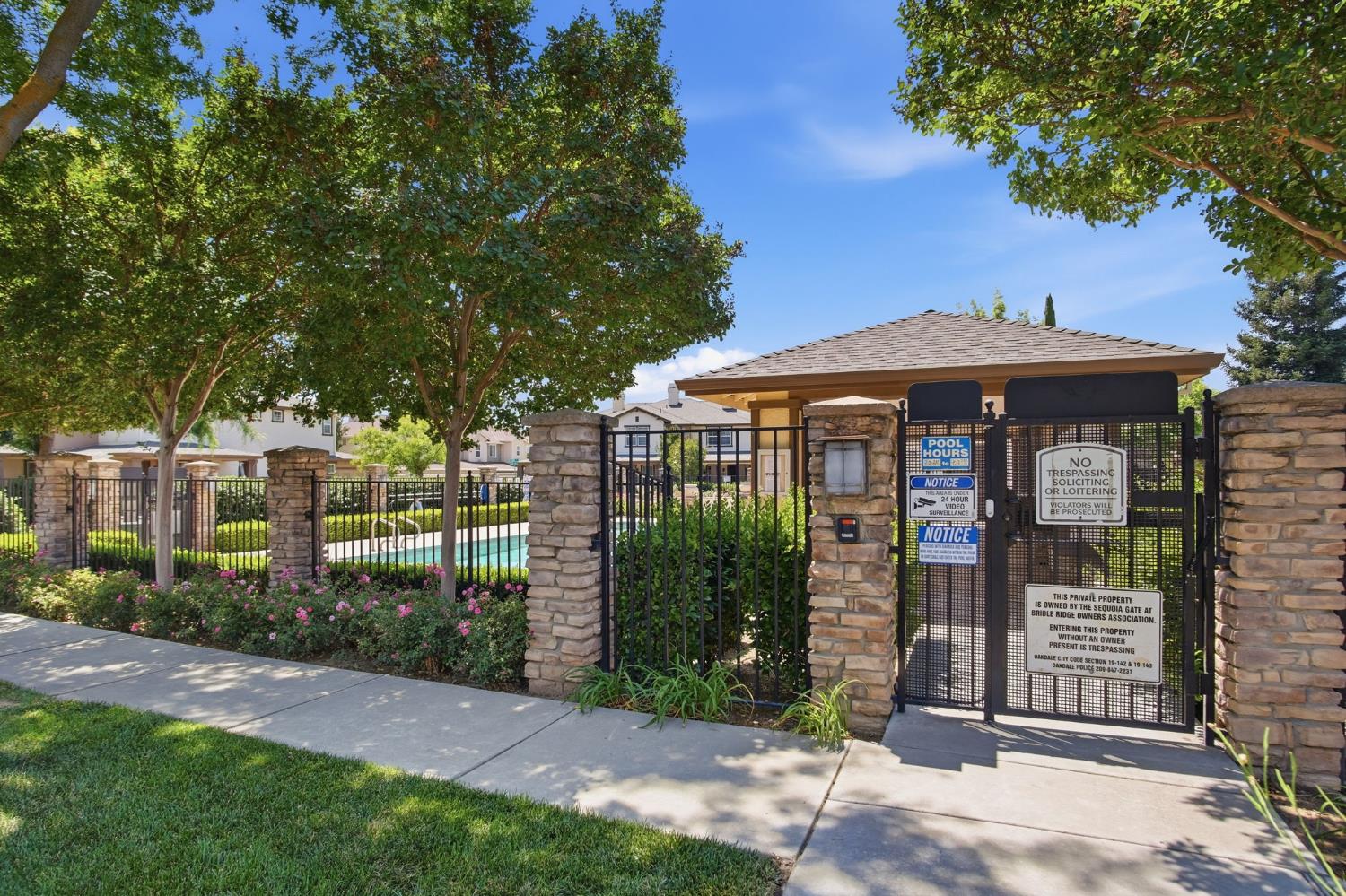 570 Cutting Horse Dr #143, Oakdale, CA 95361
