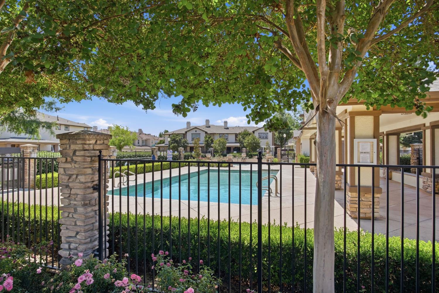 570 Cutting Horse Dr #143, Oakdale, CA 95361