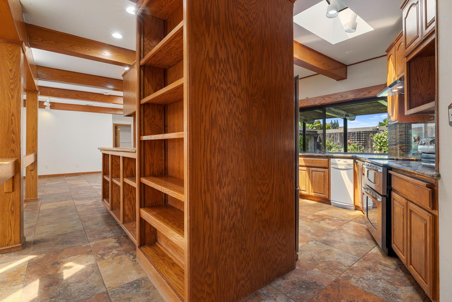 709 Winfield Pl, Modesto, CA 95355