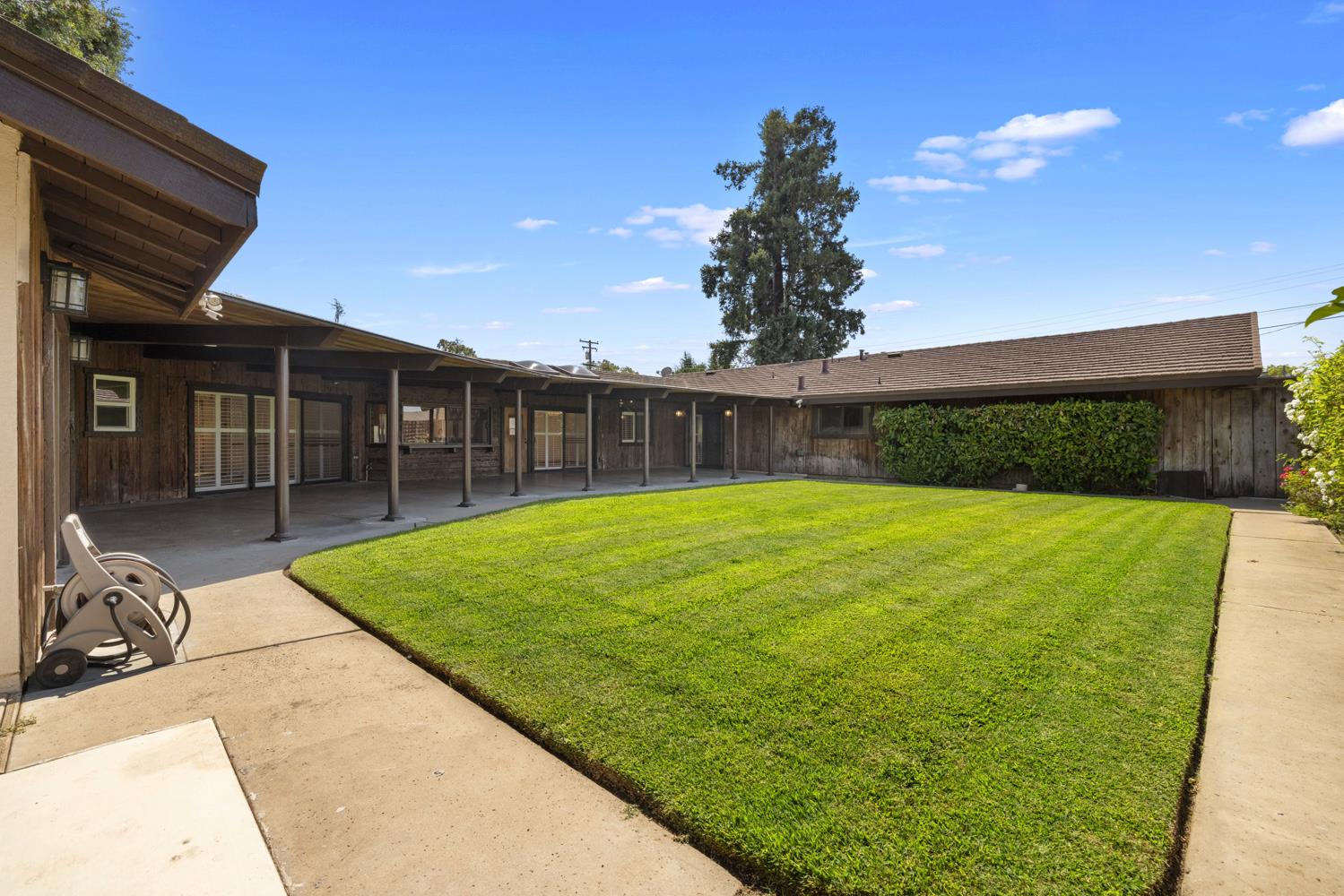 709 Winfield Pl, Modesto, CA 95355